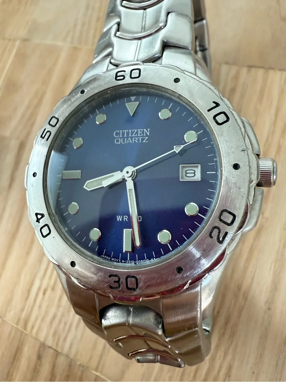 Citizen mens blue dial stainless steel watch NEW BATTERY